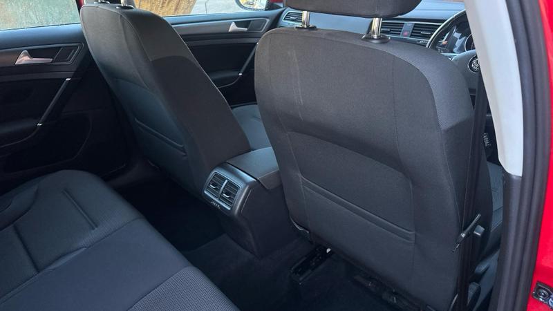 Used Volkswagen Golf 2019 for sale - 77088182: Photo 23