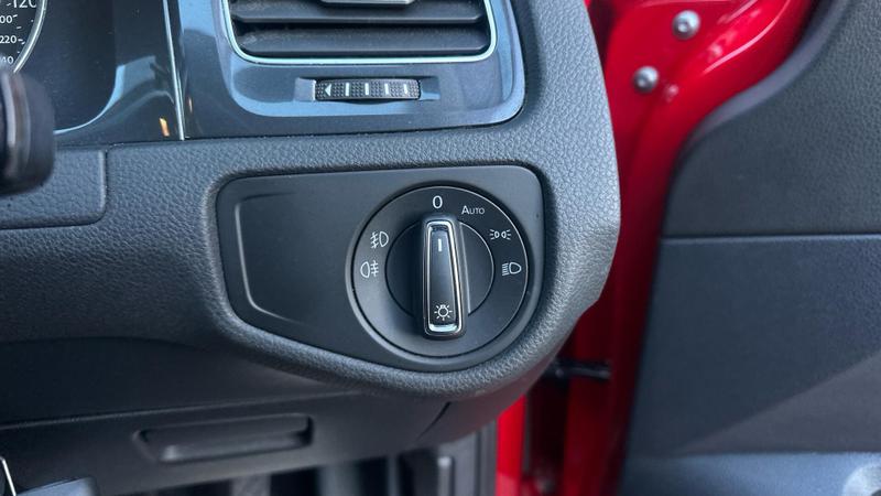 Used Volkswagen Golf 2019 for sale - 77088182: Photo 31