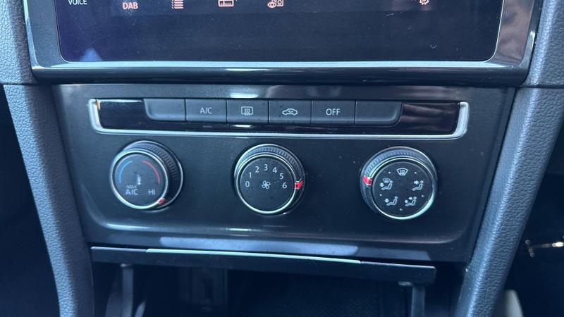 Used Volkswagen Golf 2019 for sale - 77088182: Photo 60