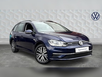 Volkswagen - Golf