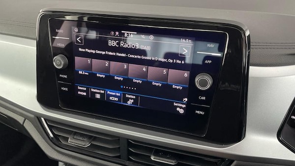 Used Volkswagen T-Roc 2023 for sale - 76067598: Photo 14