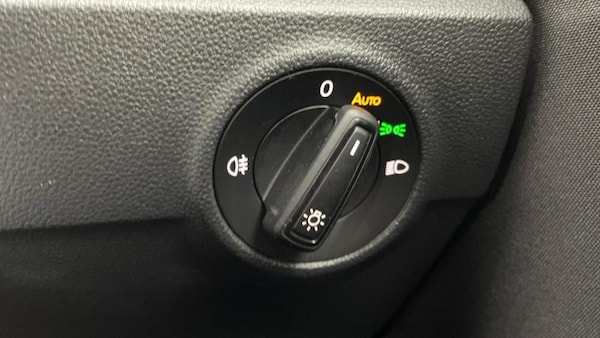 Used Volkswagen T-Roc 2023 for sale - 76067598: Photo 20