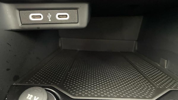 Used Volkswagen T-Roc 2023 for sale - 76067598: Photo 25