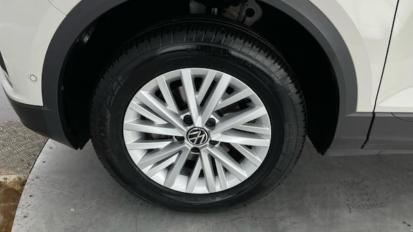 Used Volkswagen T-Roc 2023 for sale - 76067598: Photo 34