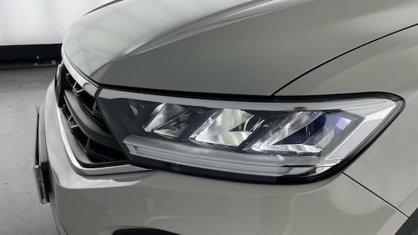 Used Volkswagen T-Roc 2023 for sale - 76067598: Photo 35