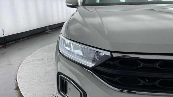 Used Volkswagen T-Roc 2023 for sale - 76067598: Photo 36