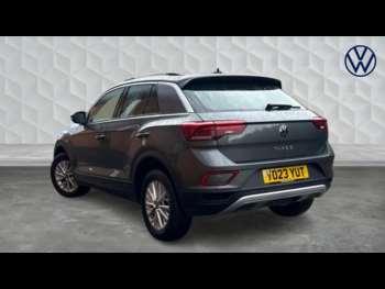 Used Volkswagen T-Roc 2023 for sale - 75088829: Photo