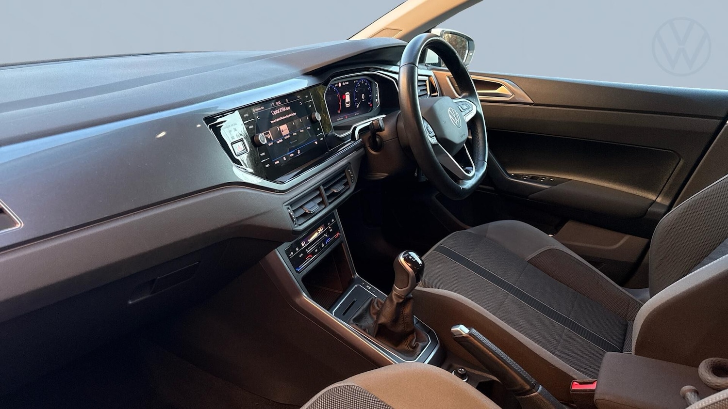 Used Volkswagen Polo 2022 for sale - 77950771: Photo 2