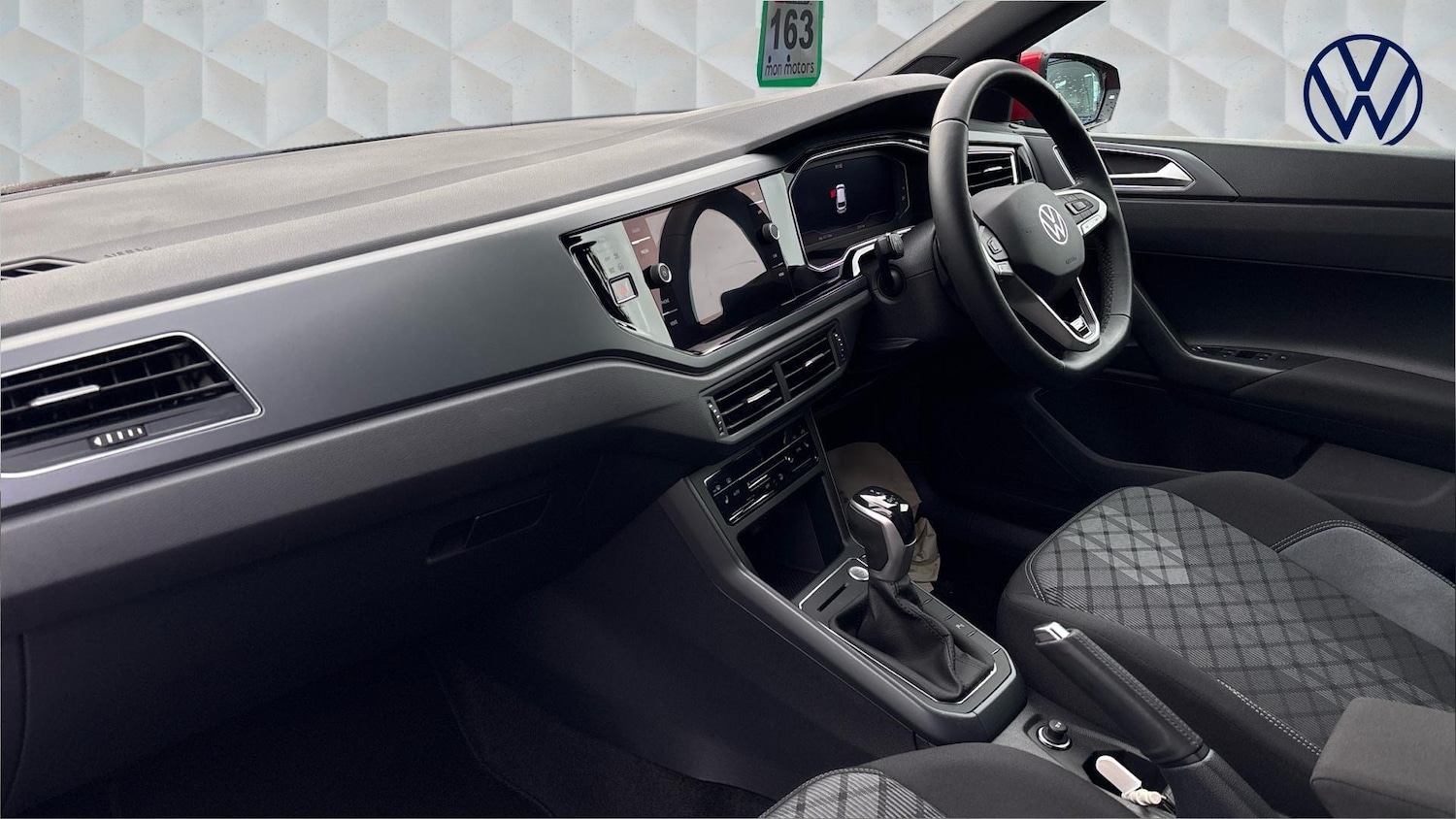 Used Volkswagen Polo 2023 for sale - 77602281: Photo 2