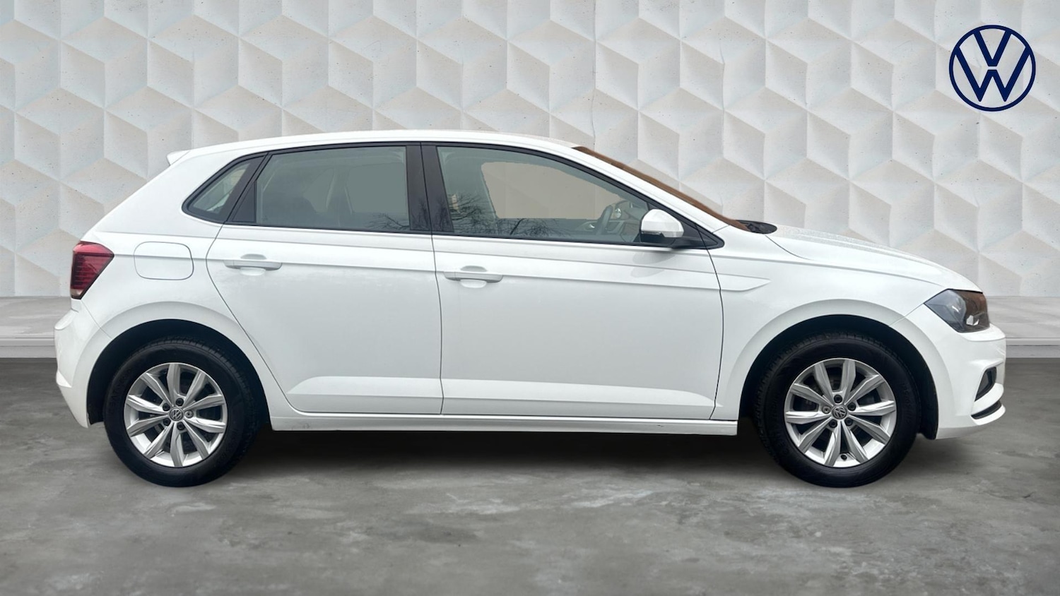Used Volkswagen Polo 2019 for sale - 77602426: Photo 4