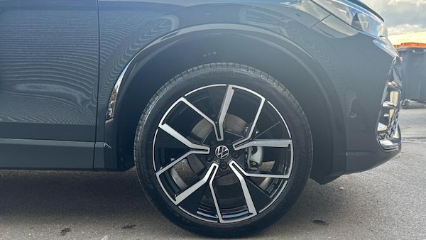 Used Volkswagen Tiguan 2025 for sale - 75355825: Photo 5