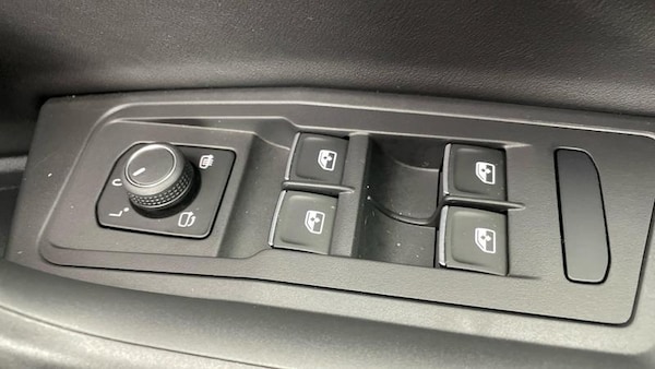 Used Volkswagen T-Roc 2022 for sale - 76312584: Photo 19