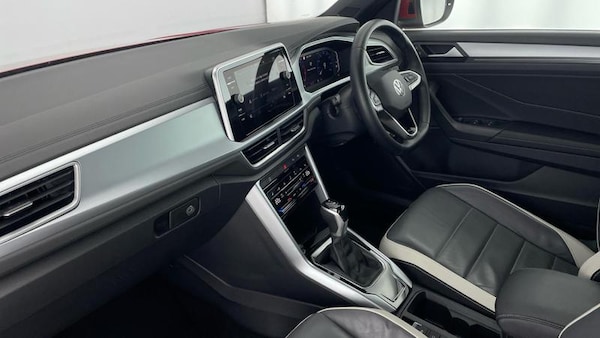 Used Volkswagen T-Roc 2022 for sale - 76312584: Photo 2