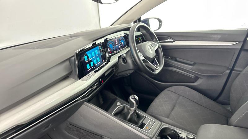 Used Volkswagen Golf 2022 for sale - 76882686: Photo 2