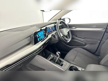 Used Volkswagen Golf 2022 for sale - 76882686: Photo