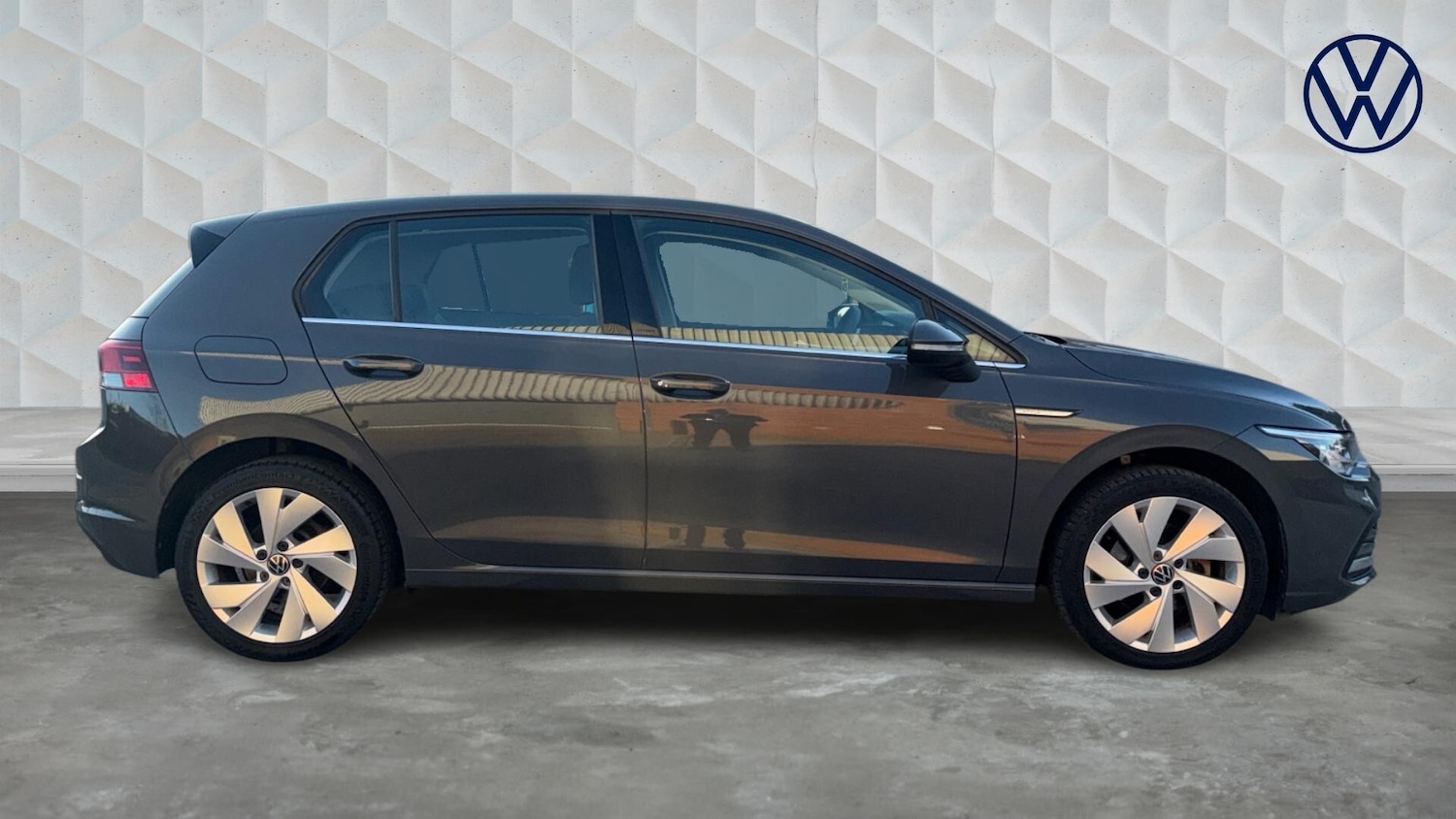 Used Volkswagen Golf 2021 for sale - 77602337: Photo 4