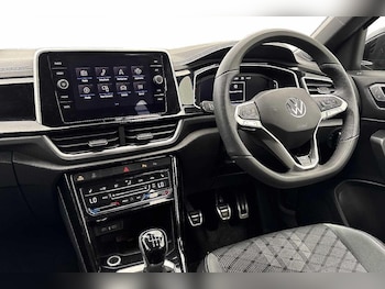 Used Volkswagen T-Roc 2025 for sale - 78042228: Photo