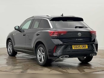 Used Volkswagen T-Roc 2025 for sale - 78042228: Photo