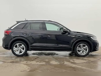 Used Volkswagen T-Roc 2025 for sale - 78042228: Photo