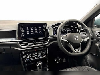 Used Volkswagen T-Roc 2025 for sale - 78736424: Photo