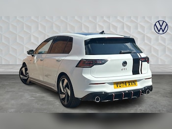 Used Volkswagen Golf 2024 for sale - 79048085: Photo