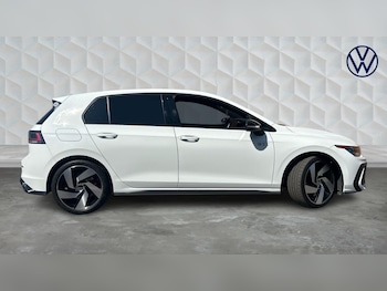 Used Volkswagen Golf 2024 for sale - 79048085: Photo