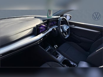 Used Volkswagen Golf 2022 for sale - 76750504: Photo