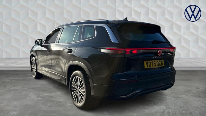 Used Volkswagen Touran 2025 for sale - 77381625: Photo 3