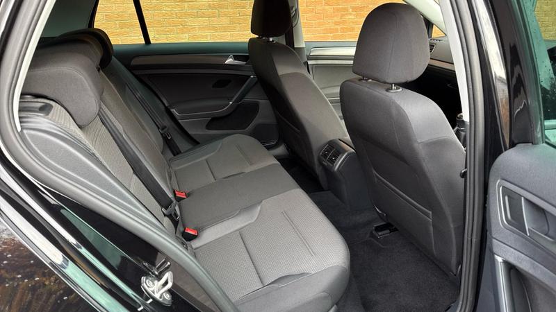 Used Volkswagen Golf 2020 for sale - 76422002: Photo 10