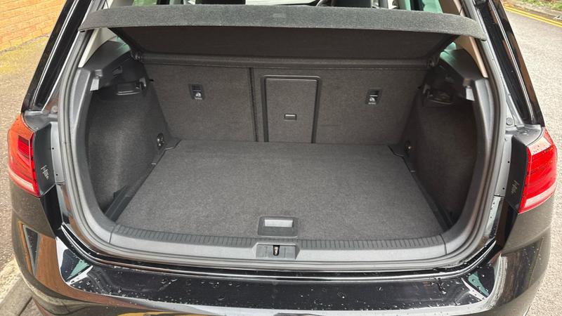 Used Volkswagen Golf 2020 for sale - 76422002: Photo 19