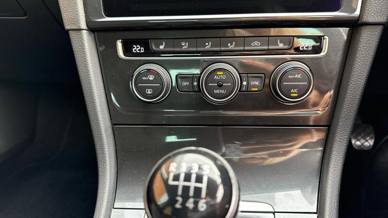 Used Volkswagen Golf 2020 for sale - 76422002: Photo 31