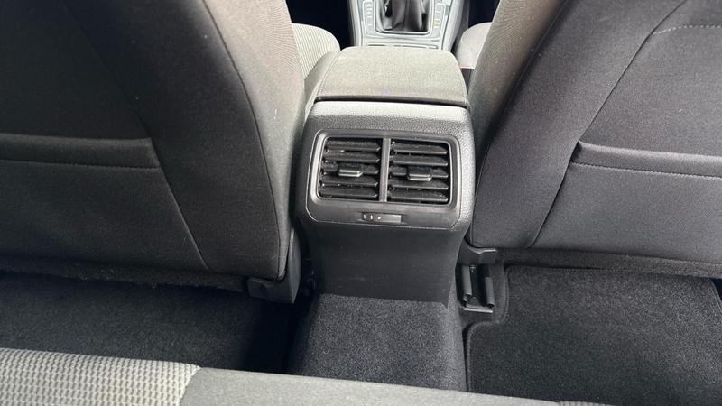 Used Volkswagen Golf 2020 for sale - 76422002: Photo 9