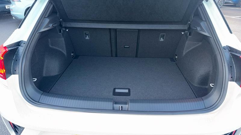 Used Volkswagen T-Roc 2025 for sale - 76782249: Photo 12