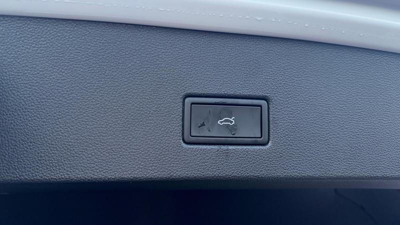 Used Volkswagen T-Roc 2025 for sale - 76782249: Photo 14