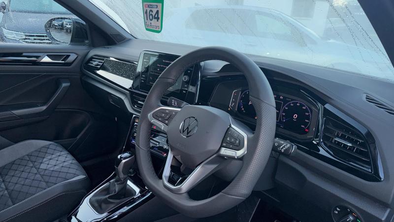 Used Volkswagen T-Roc 2025 for sale - 76782249: Photo 6