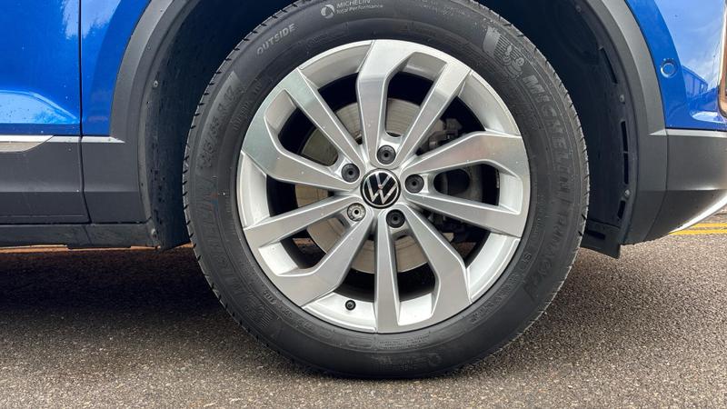 Used Volkswagen T-Roc 2022 for sale - 77088138: Photo 5