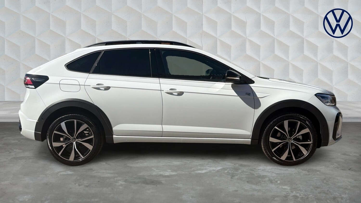 Used Volkswagen Taigo 2026 for sale - 78155542: Photo 4