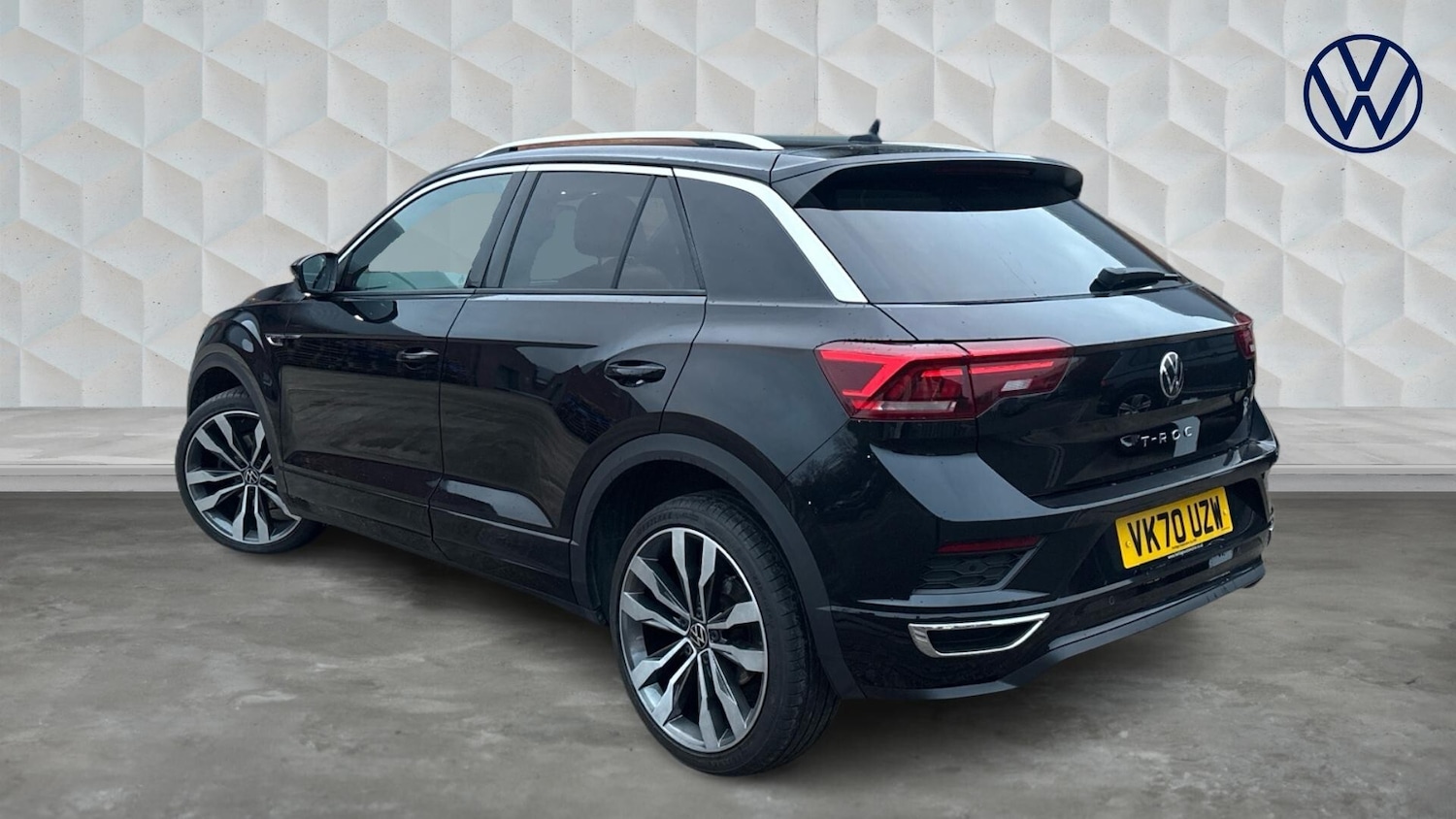 Used Volkswagen T-Roc 2021 for sale - 77619174: Photo 3