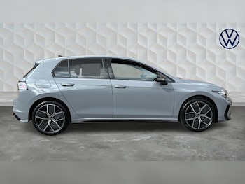 Used Volkswagen Golf 2025 for sale - 75446232: Photo