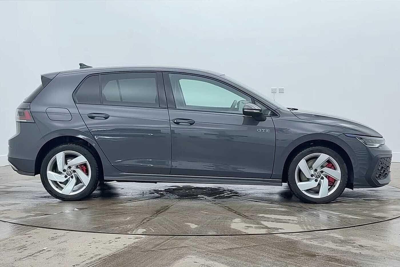 Used Volkswagen Golf 2025 for sale - 77619156: Photo 4