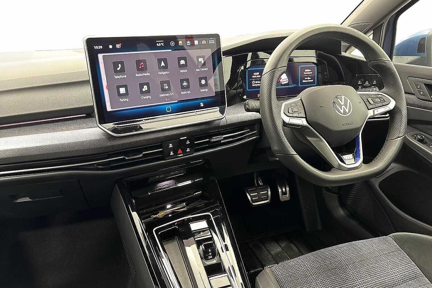 Used Volkswagen Golf 2025 for sale - 77619203: Photo 2