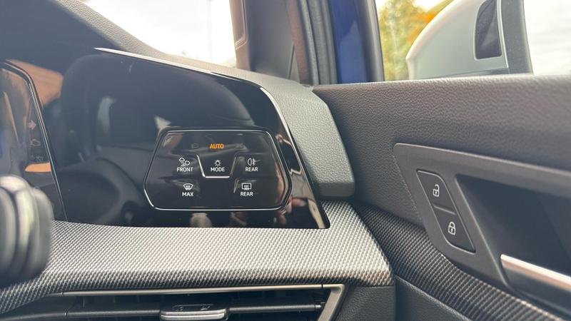 Used Volkswagen Golf 2025 for sale - 76649751: Photo 13