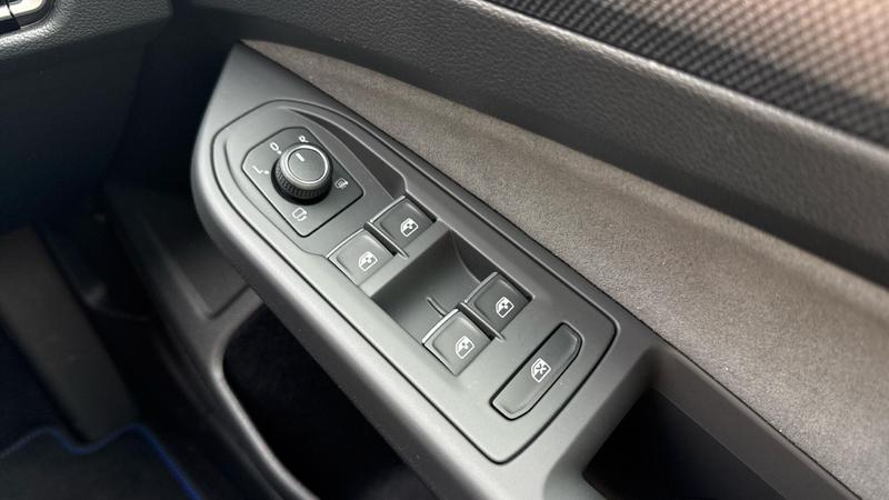 Used Volkswagen Golf 2025 for sale - 76649751: Photo 34