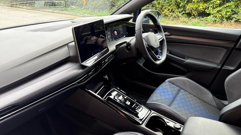 Used Volkswagen Golf 2025 for sale - 76649751: Photo 64