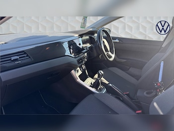 Used Volkswagen Polo 2023 for sale - 79048086: Photo