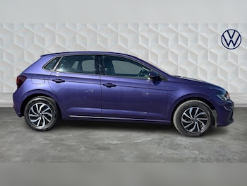 Used Volkswagen Polo 2023 for sale - 79048086: Photo