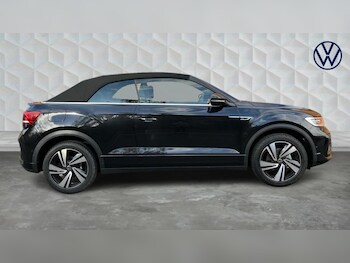 Used Volkswagen T-Roc 2025 for sale - 76302804: Photo