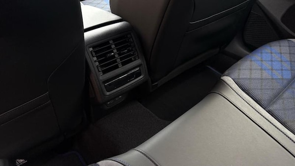 Used Volkswagen Golf 2025 for sale - 76097211: Photo 59