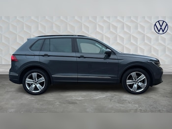 Used Volkswagen Tiguan 2023 for sale - 77602238: Photo