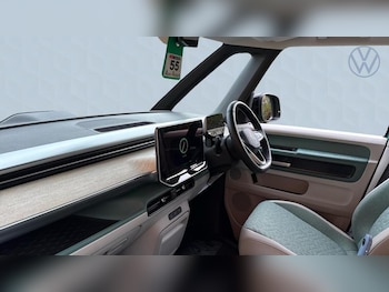 Used Volkswagen ID.Buzz 2025 for sale - 77161130: Photo